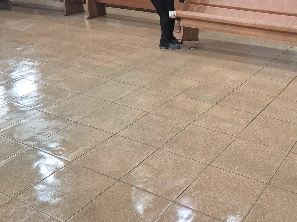 오산시 내삼미동 예배당 방송실 장비 주변 정밀 위생청소 사례 - 행진크린